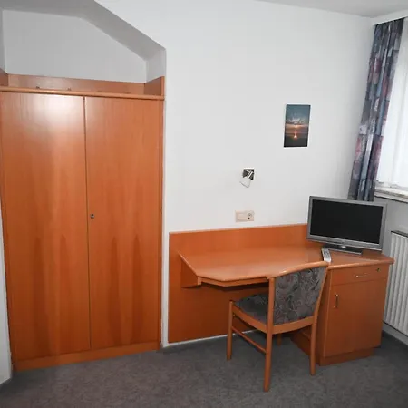 Familienzimmer-18-ug Borkum